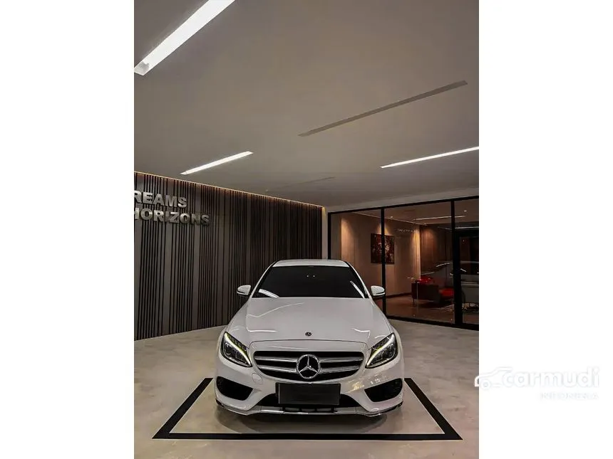 2018 Mercedes-Benz C200 AMG Line Sedan
