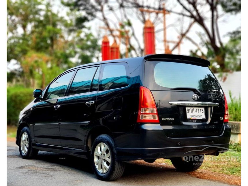 Toyota Innova 2007 V 2.0 in กรุงเทพและปริมณฑล Automatic Wagon สีดำ for