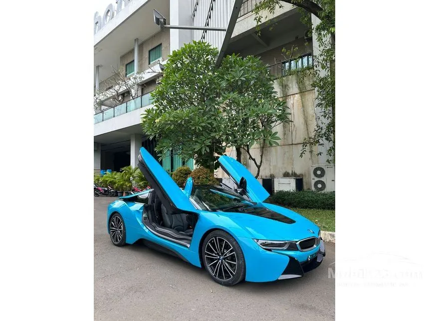 Jual Mobil BMW i8 2021 1.5 di Kalimantan Barat Automatic Convertible ...
