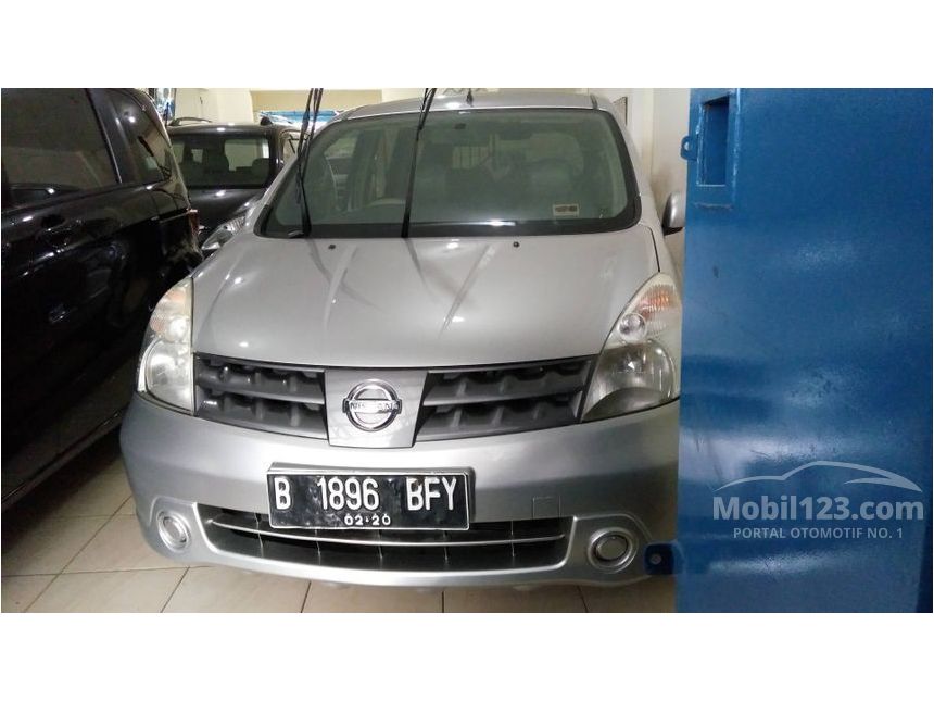 Jual Mobil  Nissan Grand  Livina  2010 XV 1 5 di Jawa Barat 