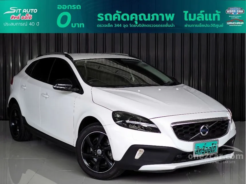 2014 Volvo V40 Cross Country T5 Wagon
