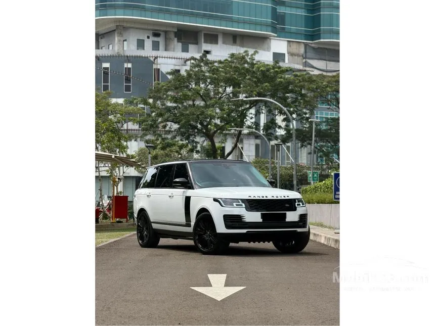 2017 Land Rover Range Rover Vogue SUV