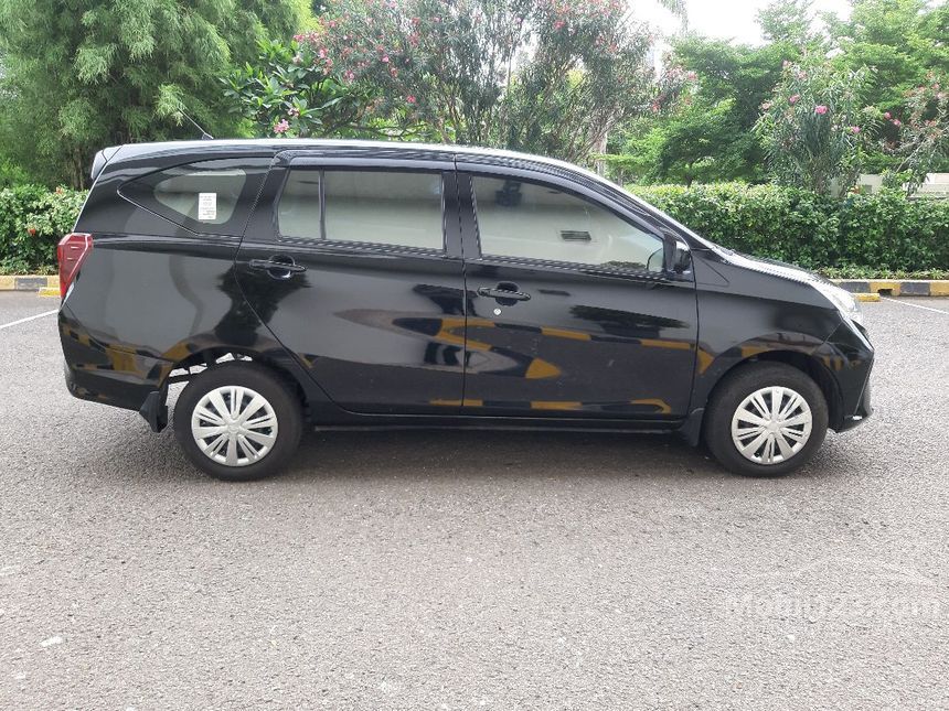 Foto Mobil Sigra 2020 / Jual Mobil Daihatsu Sigra 2020 R 1.2 di Banten Automatic ... : We did not find results for: