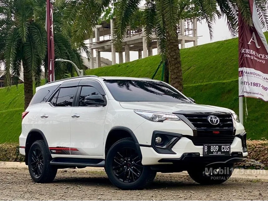Jual Mobil Toyota Fortuner 2020 TRD 2.4 di DKI Jakarta Automatic SUV Putih Rp 405.000.000