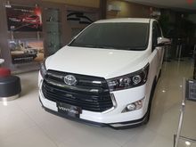 Ready Stock Toyota Innova Venturer 2.0 AT Bensin (DP Menyesuaikan/ Pilihan Warna Lengkap)