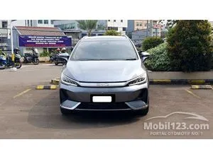 2025 BYD M6 Superior Captain 6 Seater MPV