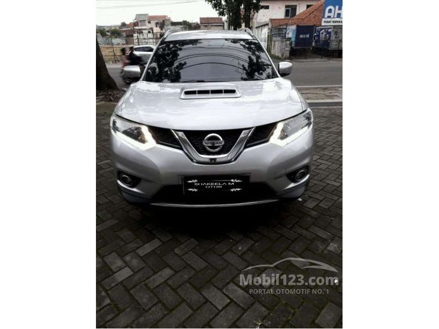 Jual Mobil Nissan X-Trail 2014 T31 2.0 di Jawa Barat Manual SUV Silver Rp 198.000.000 - 5590567