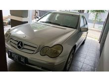 2002 Mercedes-Benz C200 2.0 Classic Sedan