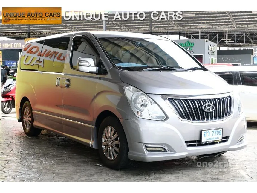2016 Hyundai H-1 Elite Van