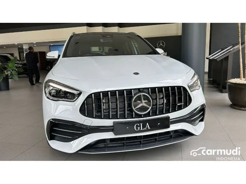 2024 Mercedes-Benz GLA200 AMG Line SUV