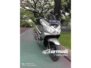 Beli Motor Honda Pcx Baru Bekas Kisaran Harga Review 21 Carmudi Indonesia Beli Motor Honda Pcx Baru Bekas Kisaran Harga Review 21 Carmudi Indonesia