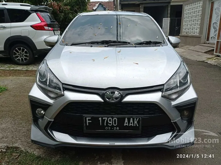 Jual Mobil Toyota Agya 2021 GR Sport 1.2 di Jawa Barat Automatic Hatchback Silver Rp 138.000.000