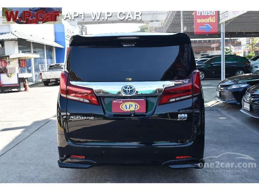 2020 Toyota Alphard HV Van