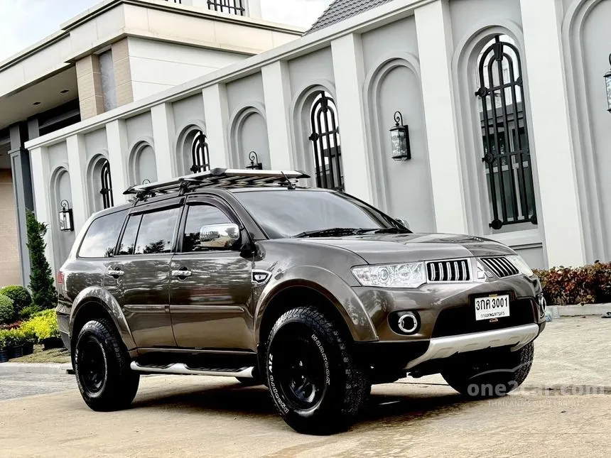 2014 Mitsubishi PAJERO SPORT GLS SUV