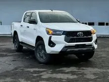PROMO HARGA TERBAIK, DISKON BESAR, DP RINGAN, CASH BERTAHAP BISA, SEMUA DIBANTU, UNIT READY STOK Toyota Hilux 2,4 V Double Cab 4X4 Pickup