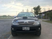 2005 Toyota Fortuner 3.0 (ปี 04-08) V SUV AT