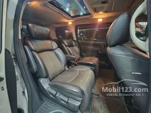 2014 Nissan Elgrand 2.5 Highway Star Leather MPV