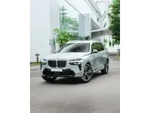 2025 BMW X7 3.0 xDrive40i M Sport SUV BROOKLYN GREY LANGSUNG NAMA KM 4.600 LIKE NEW