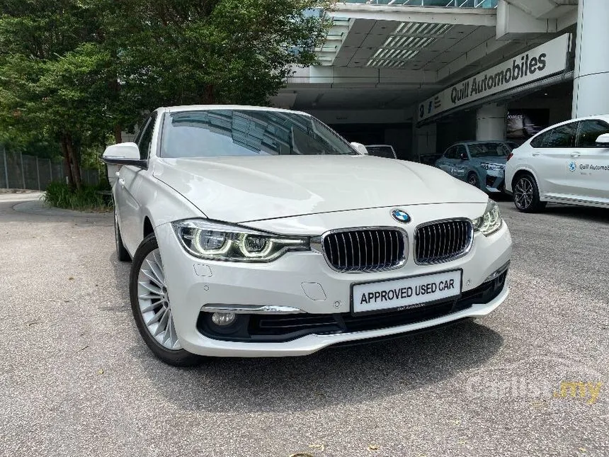 2019 BMW 318i Luxury Sedan