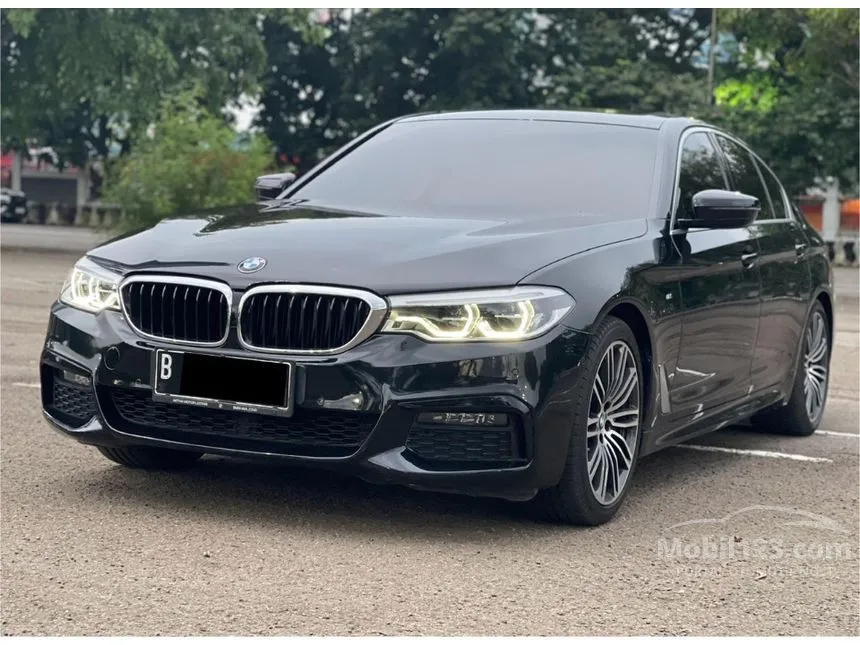 Jual Mobil BMW 530i 2020 M Sport 2.0 di DKI Jakarta Automatic Sedan Hitam Rp 750.000.000