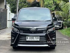 2019 Toyota Voxy 2.0 MPV
