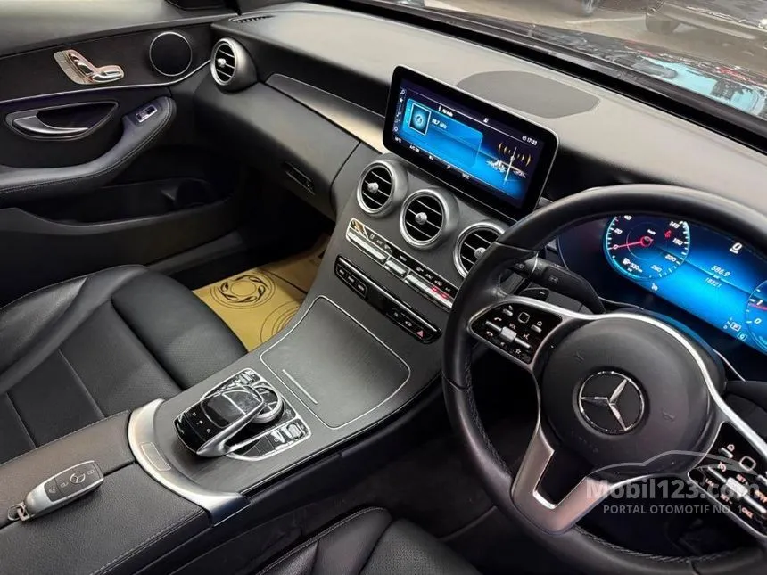 2019 Mercedes-Benz C200 EQ Boost Avantgarde Line Sedan