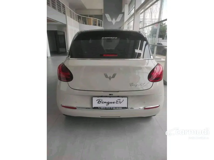 2024 Wuling Binguo EV Premium Range Hatchback