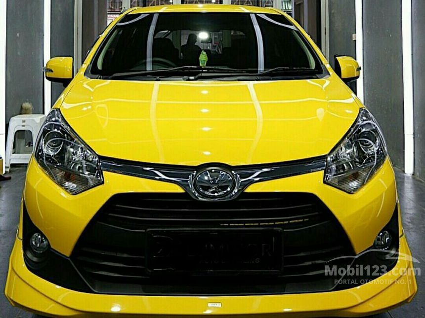 Agya TRD Sportivo Kuning: Perpaduan Gaya dan Performa yang Menggoda