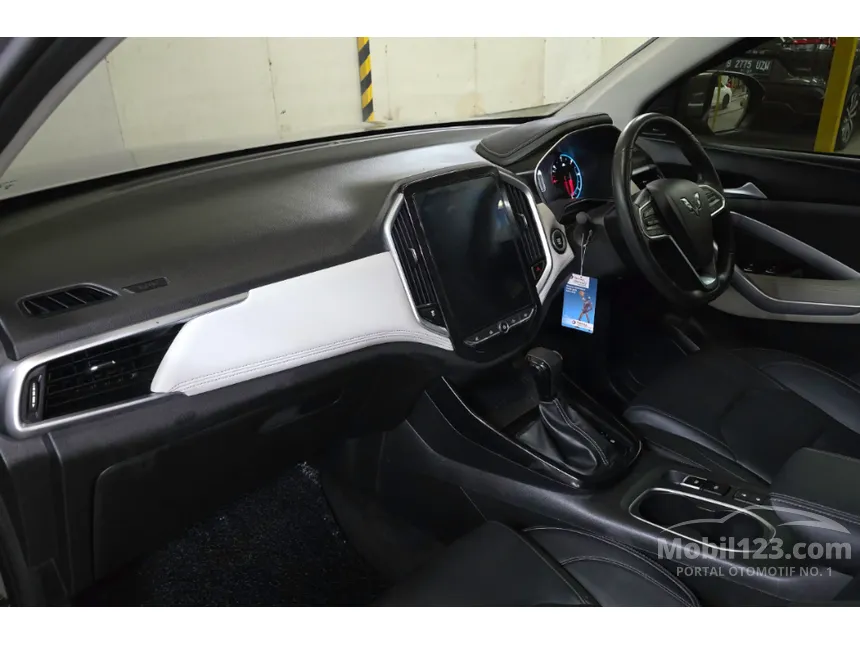 2023 Wuling Almaz RS Exclusive 7 Seater SUV