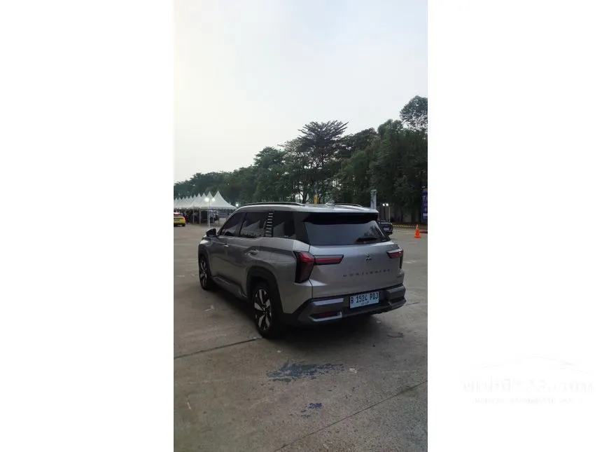 2026 Mitsubishi Destinator Ultimate Premium SUV