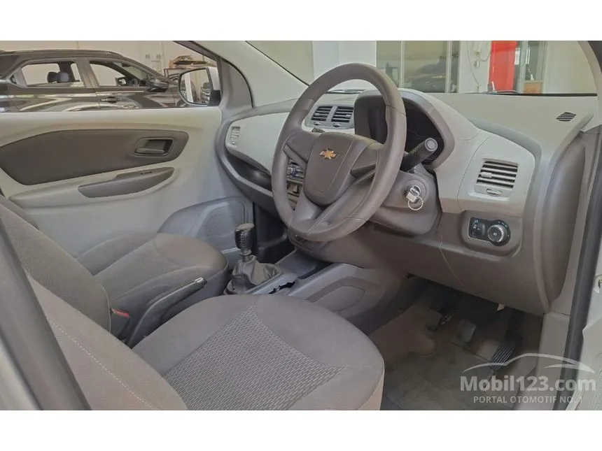 2014 Chevrolet Spin LT MPV