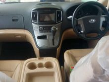2017 Hyundai H-1 2.4 Elegance MPV