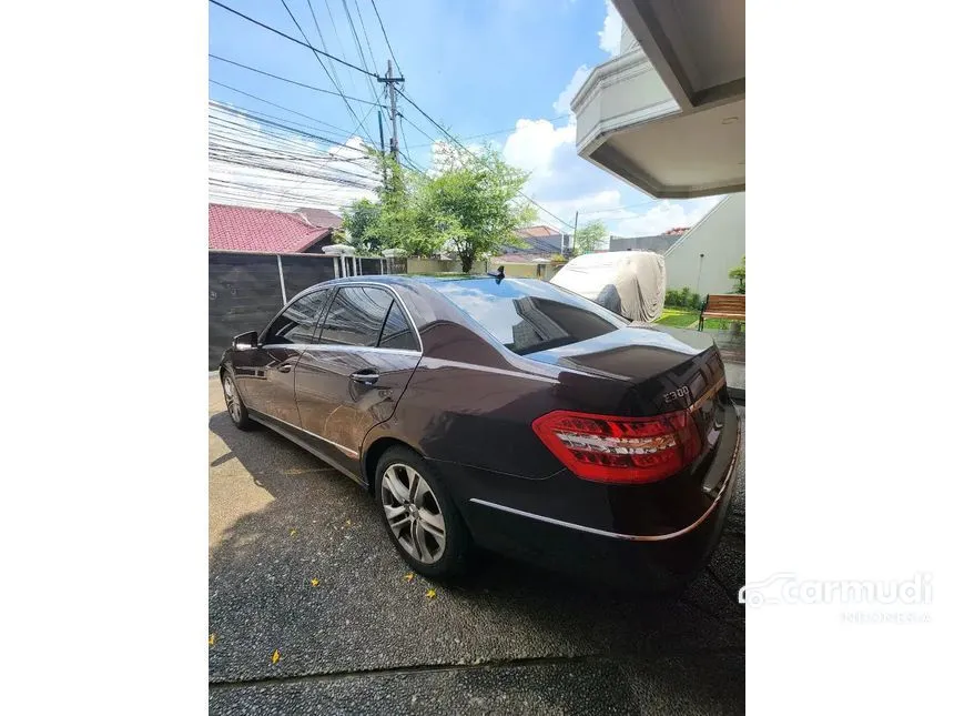 2011 Mercedes-Benz E300 Avantgarde AMG Sedan