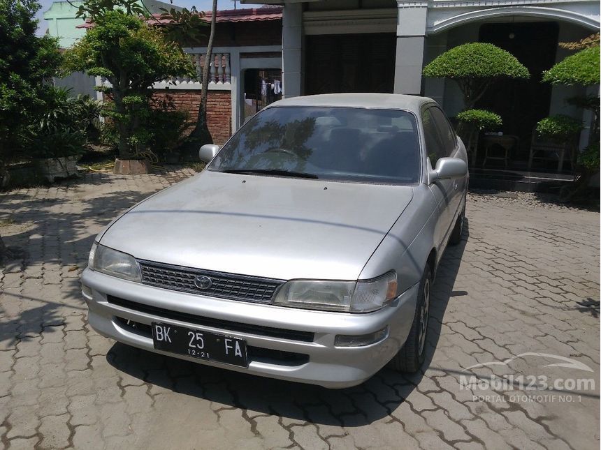 1994 Toyota Corolla Sedan