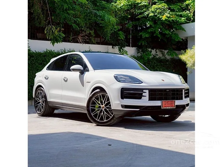 2026 Porsche CAYENNE E-Hybrid SUV