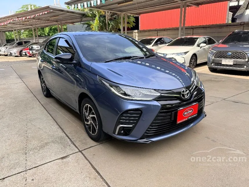 2022 Toyota Yaris Ativ Sport Sedan
