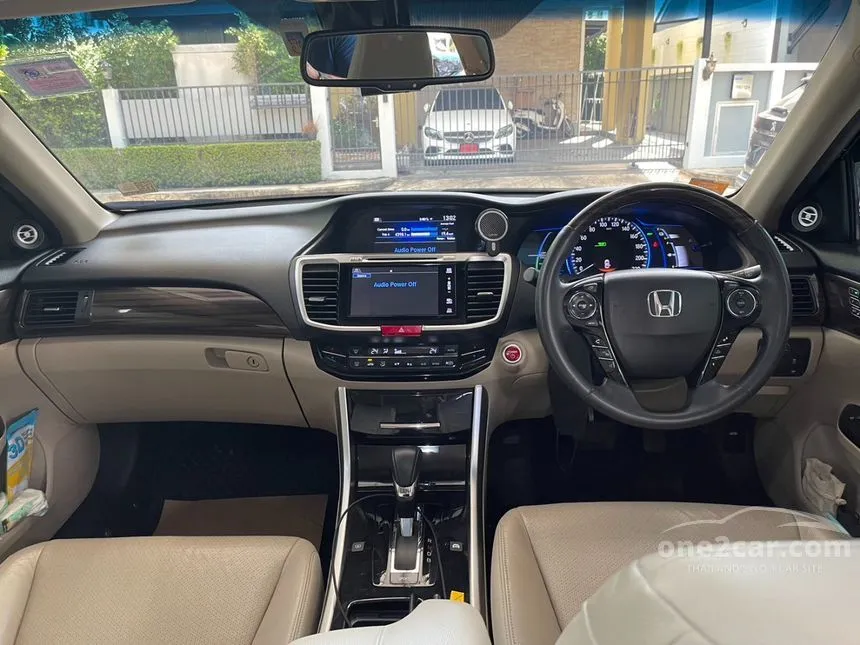 2017 Honda Accord Hybrid i-VTEC Sedan