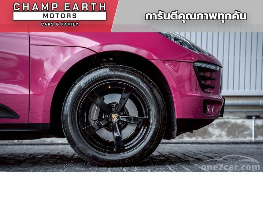 2017 Porsche MACAN SUV