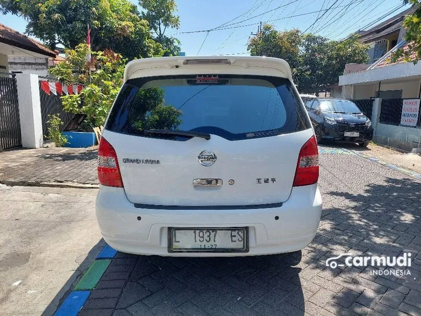 2012 Nissan Grand Livina SV MPV