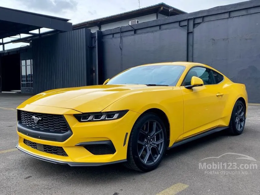 2024 Ford Mustang EcoBoost Fastback