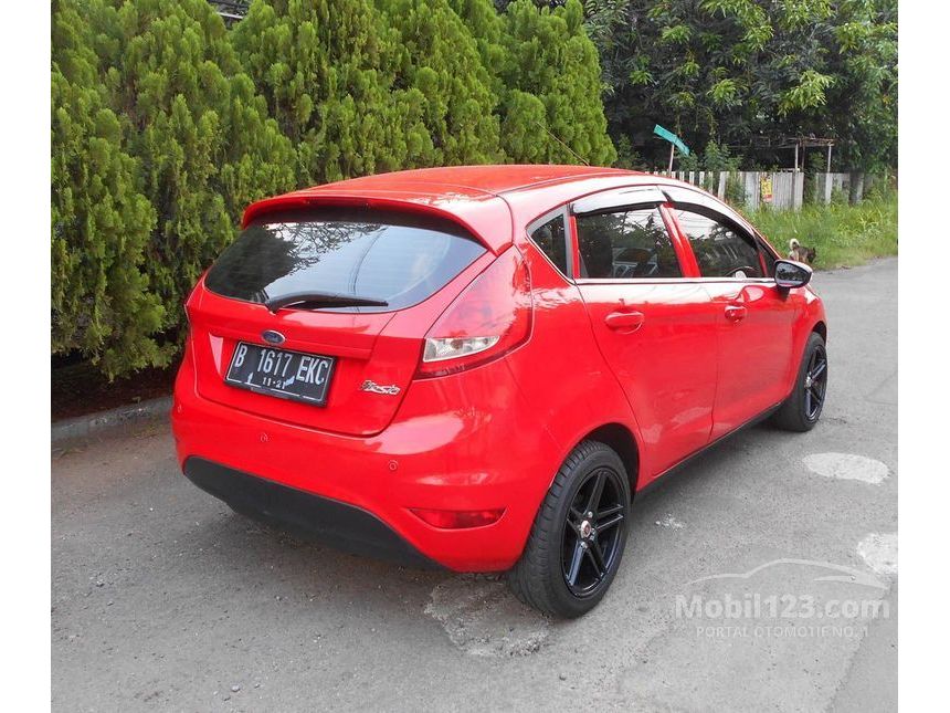 Jual Mobil Ford Fiesta 2012 Trend 1.4 di DKI Jakarta 