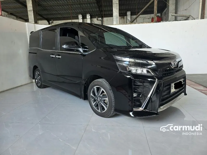 2018 Toyota Voxy MPV