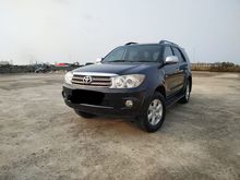 2009 Toyota Fortuner 2.5 G SUV