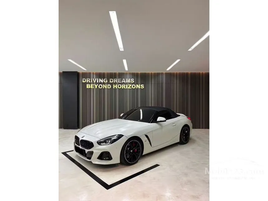 2023 BMW Z4 M40i Convertible
