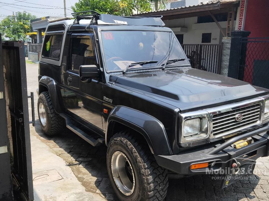 Jual Mobil Daihatsu Taft 1999 Rocky 2 8 Di Jawa Timur Manual Suv Hitam Rp 115 000 000 5858877 Mobil123 Com