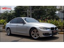 BMW F30 320i Sport 2014/2013 Full Original Perfect