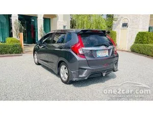 2016 Honda JAZZ 1.5 SV Hatchback