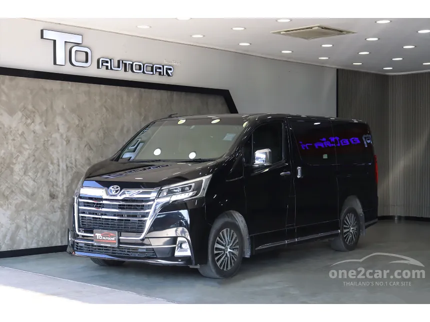 2019 Toyota Majesty Standard Van