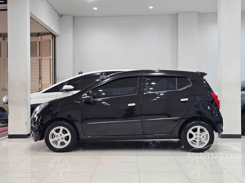 2013 Daihatsu Ayla X Hatchback
