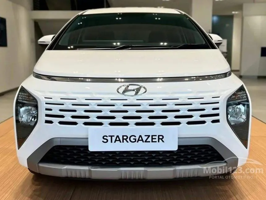 Jual Mobil Hyundai Stargazer 2023 Trend 1.5 di DKI Jakarta Automatic Wagon Putih Rp 256.000.000